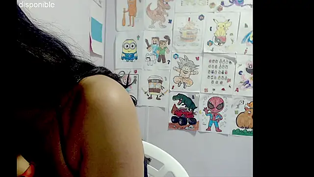 Snapshot of lizztaylor535 chatting on 09/24/25, 03:37 lizztaylor535 online show from 09/24/25, 03:37