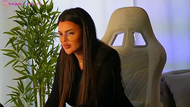 perfectt33n online show from 02/13/25, 09:09