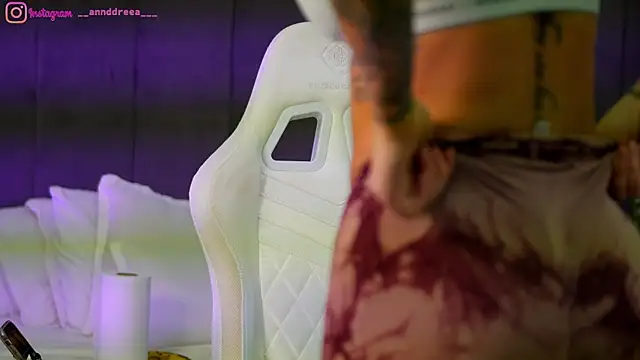 perfectt33n online show from 10/02/25, 03:41