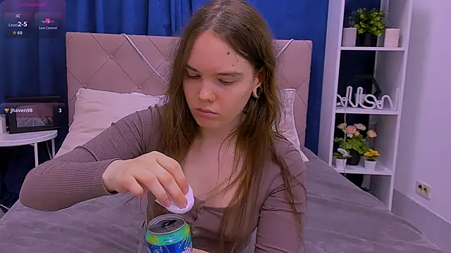 Janie JJ Curvie online show from 02/01/26, 01:15