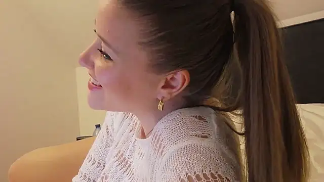 Neonstar online show from 03/15/25, 11:29