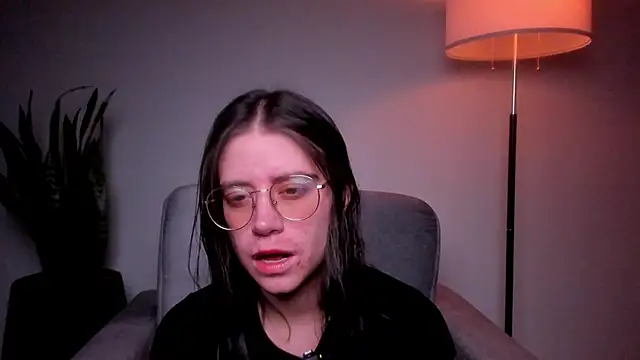 HazelKush online show from 02/22/26, 10:19