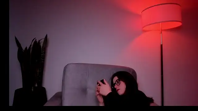 Snapshot of HazelKush chatting on 06/02/26, 10:12 HazelKush online show from 06/02/26, 10:12