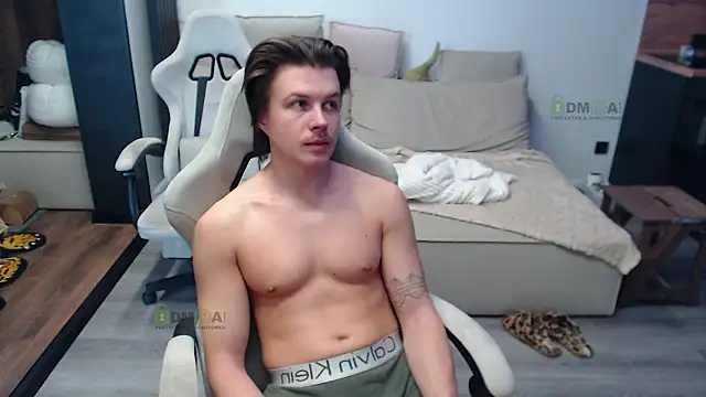 Sunny-Girl1 online show from 02/05/26, 08:19