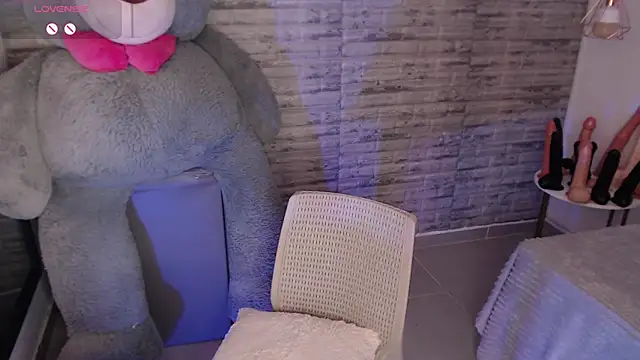 TinnaCobb online show from 03/15/26, 10:43