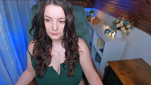 Snapshot of ErinMarshall chatting on 04/02/26, 09:29 ErinMarshall online show from 04/02/26, 09:29
