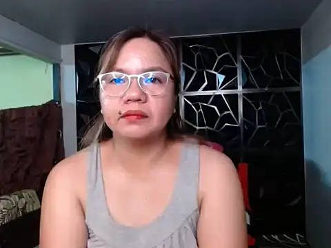 ambersmile online show from 09/28/25, 08:58