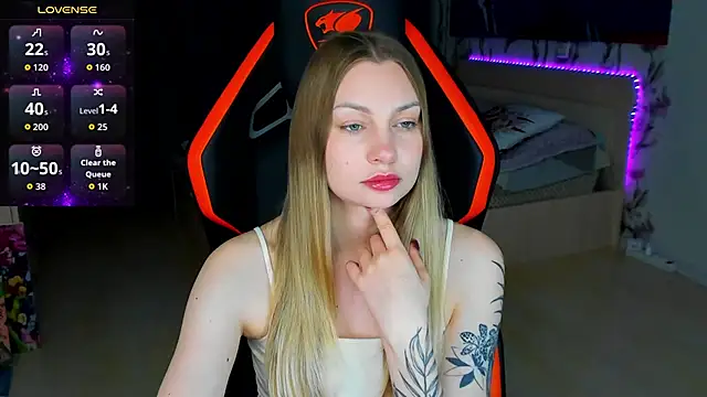 BiMolly online show from 03/25/26, 09:43