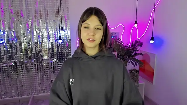 Snapshot of ElizaMild chatting on 12/05/24, 07:17 ElizaMild online show from 12/05/24, 07:17