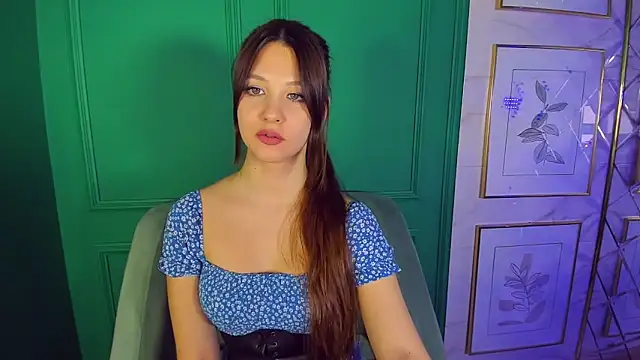 Snapshot of ElizaMild chatting on 12/22/24, 04:48 ElizaMild online show from 12/22/24, 04:48