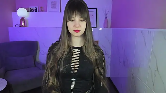 Snapshot of ElizaMild chatting on 03/04/25, 04:41 ElizaMild online show from 03/04/25, 04:41