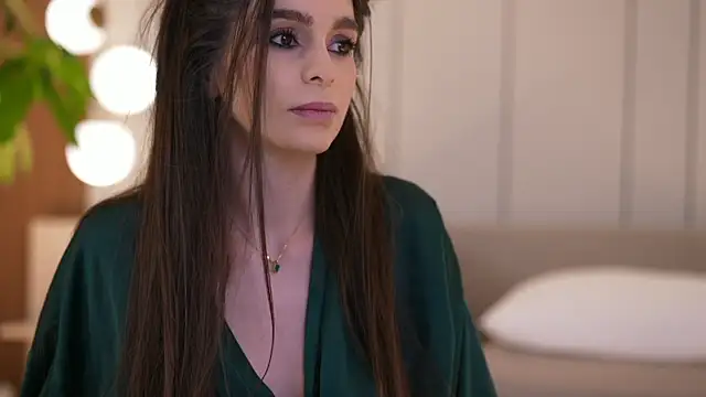 DoviaClaire online show from 01/16/26, 08:29