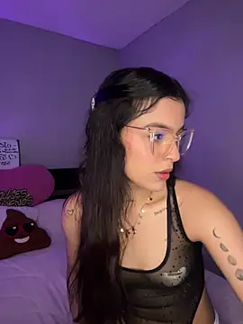 Snapshot of Sammy_pink chatting on 03/19/25, 12:04 Sammy pink online show from 03/19/25, 12:04