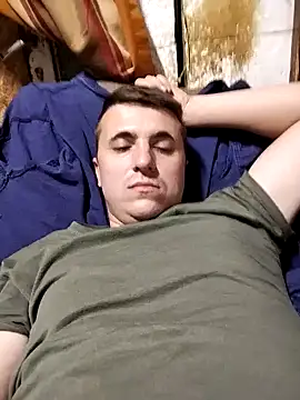 MrNoBoDy000 online show from 11/11/25, 11:38