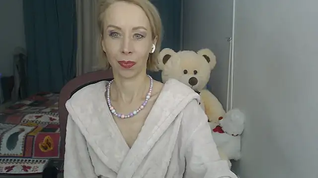 Snapshot of LuxuryNika chatting on 01/21/25, 02:59 LuxuryNika online show from 01/21/25, 02:59