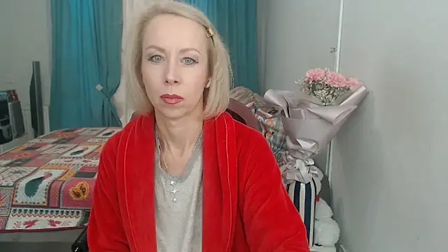 Snapshot of LuxuryNika chatting on 10/08/25, 10:46 LuxuryNika online show from 10/08/25, 10:46