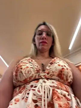 Gatitacarlita online show from 02/27/25, 05:47