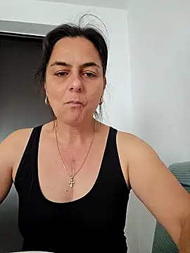 IsabelleCraft online show from 09/28/25, 08:52