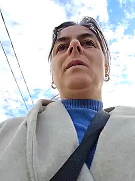 IsabelleCraft online show from 10/09/25, 07:06