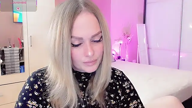 Libby Nora online show from 04/27/26, 11:30