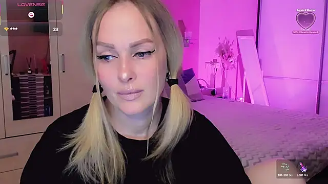 Snapshot of Libby_Nora chatting on 05/15/26, 10:11 Libby Nora online show from 05/15/26, 10:11