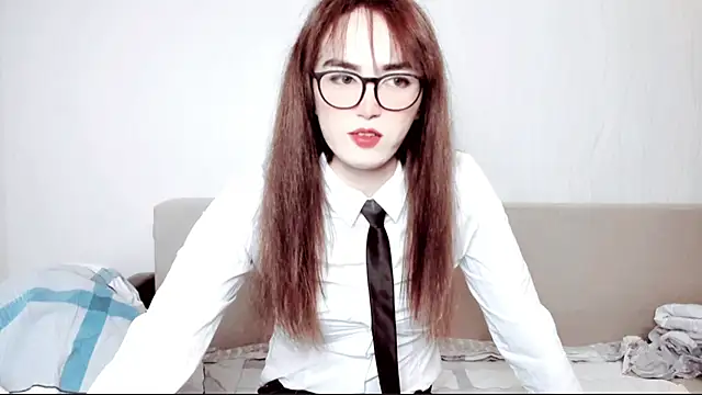 Snapshot of MinniMaksy chatting on 10/03/25, 10:40 MinniMaksy online show from 10/03/25, 10:40
