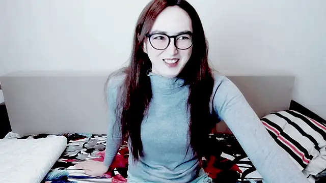 Snapshot of MinniMaksy chatting on 04/29/26, 10:30 MinniMaksy online show from 04/29/26, 10:30