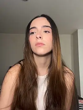 swrennn19 online show from 12/17/24, 07:04