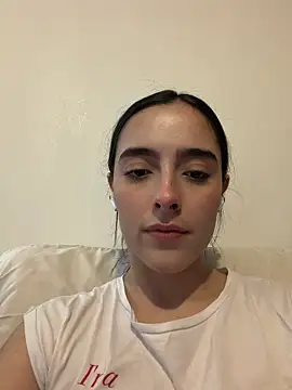 swrennn19 online show from 06/21/26, 08:44