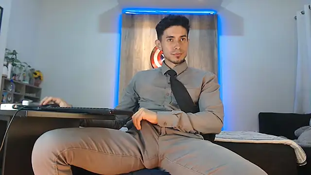 Andrew 4  online show from 11/09/25, 06:55