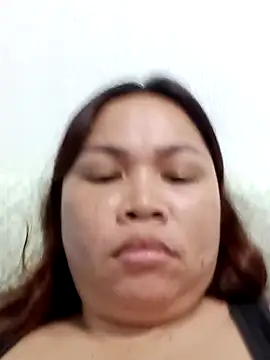 XXLorie 02 online show from 02/09/25, 04:36