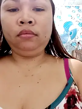 XXLorie 02 online show from 02/12/25, 11:51