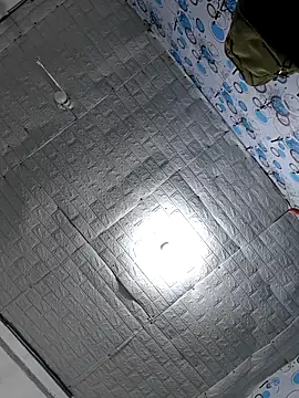 XXLorie 02 online show from 02/24/26, 02:31