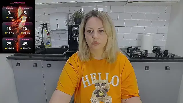 erikaerika online show from 05/27/26, 04:42