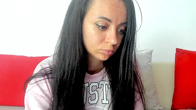 Snapshot of cute_angel95 chatting on 05/24/26, 08:03 cute angel95 online show from 05/24/26, 08:03
