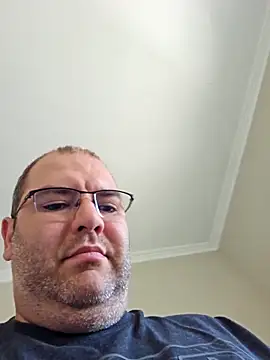 Andrew1900529 online show from 09/22/25, 07:54