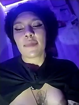 LUNAdeMARTE online show from 12/22/24, 06:17