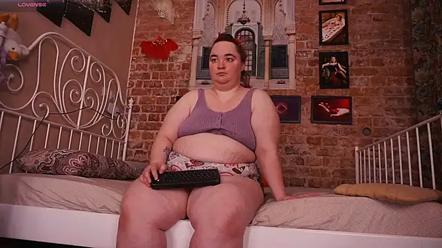 Evelively online show from 03/28/26, 02:55