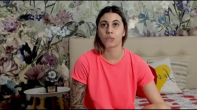 RoseDiamond06 online show from 02/22/25, 12:40