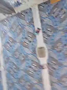 Snapshot of PinkTheHawk chatting on 02/16/25, 08:11 PinkTheHawk online show from 02/16/25, 08:11