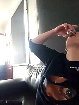 PinkTheHawk online show from 03/06/26, 01:13