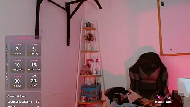 karlavittar online show from 03/08/25, 02:55