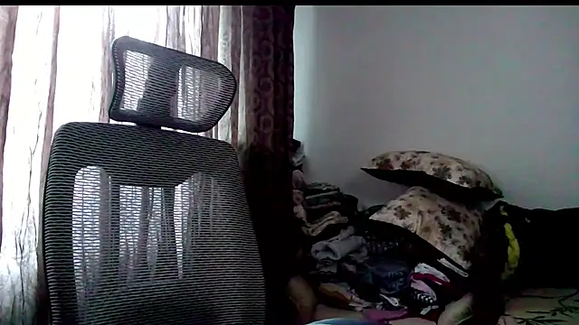 Snapshot of SexxyLety chatting on 06/26/26, 11:25 SexxyLety online show from 06/26/26, 11:25