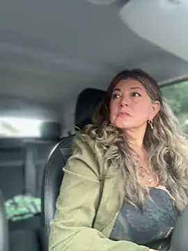 emma tour online show from 11/20/25, 04:07