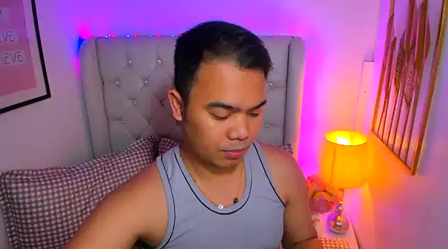 AsianZero online show from 01/12/25, 06:49