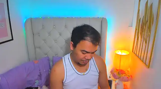 AsianZero online show from 02/25/25, 08:19