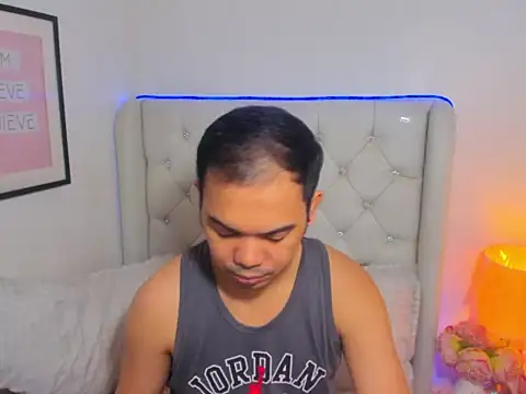 AsianZero online show from 03/18/26, 05:38