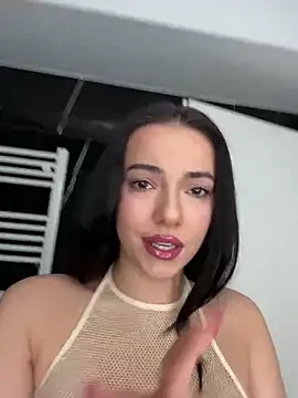 Snapshot of Rileysim88 chatting on 03/03/25, 09:00 Rileysim88 online show from 03/03/25, 09:00