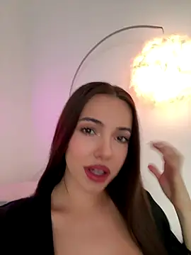 Snapshot of Rileysim88 chatting on 10/27/25, 08:51 Rileysim88 online show from 10/27/25, 08:51