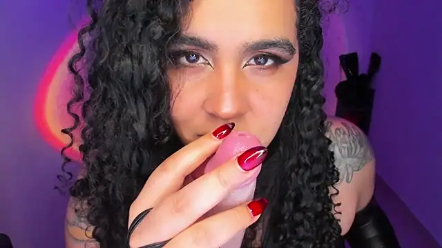 Amber smith20 online show from 05/15/26, 11:45